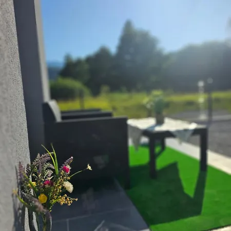 Deluxe House Aqua Apartman Otoka