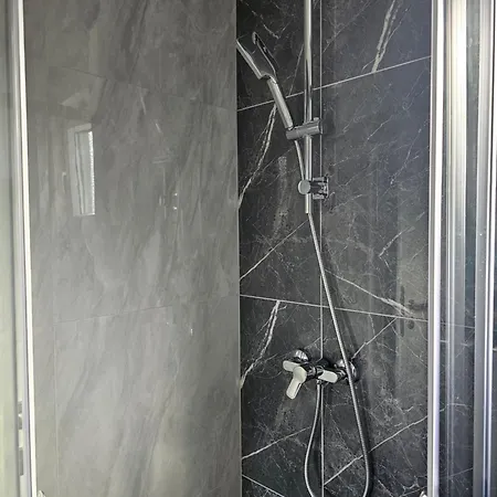 Deluxe House Aqua Apartman Otoka