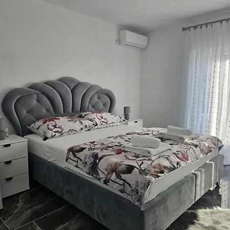 Apartman Deluxe House Aqua